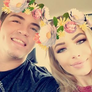 Meet your Posher, Carlee